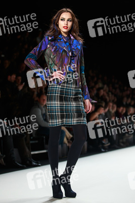 Marcel Ostertag Model