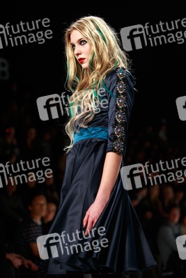 Marcel Ostertag Model