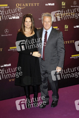 Dustin Hoffman mit Ehefrau Lisa Gottsegen