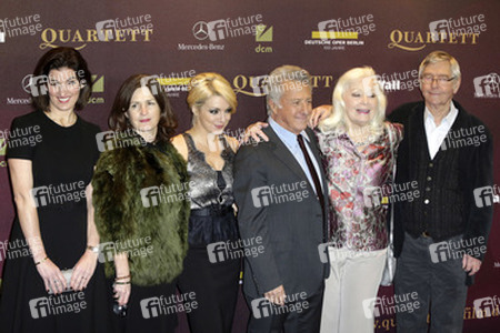Lucy Bevan, Finola Dwyer, Sheridan Smith, Dustin Hoffman, Gwyneth Jones, Tom Courtenay