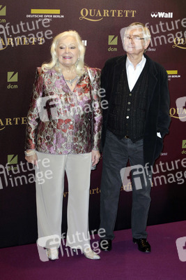 Gwyneth Jones, Tom Courtenay