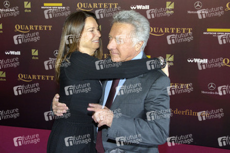 Dustin Hoffmann mit Ehefrau Lisa Gottsegen