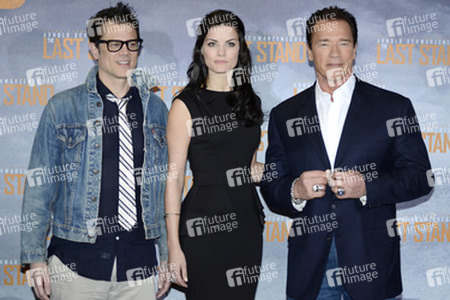 Johnny Knoxville, Jaimie Alexander, Arnold Schwarzenegger