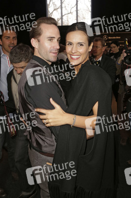 Joseph Fiennes, Maria Dolores Dieguéz