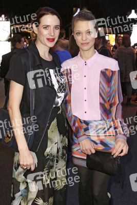 Julia Malik, Heike Makatsch