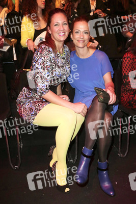 Dana Schweiger, Claudia Michelsen