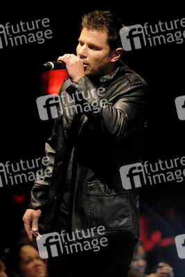 Nick Lachey (98 Degrees)