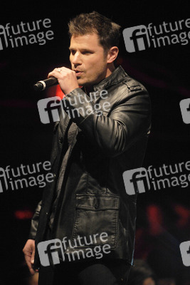 Nick Lachey (98 Degrees)