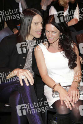 Jorge Gonzalez, Christine Neubauer