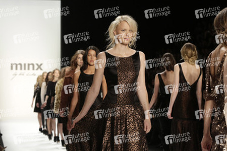 Rebecca Mir, Franziska Knuppe mit Models