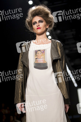 Romanian Designer Model