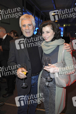 Gojko Mitic, Marijam Agischewa