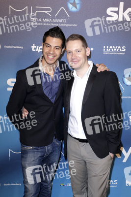 Marco Kreuzpaintner mit Ehemann Gilardi