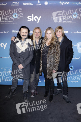 Anna Loos mit Band Silly