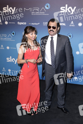 Karl-Heinz Schwensen mit Begleitung