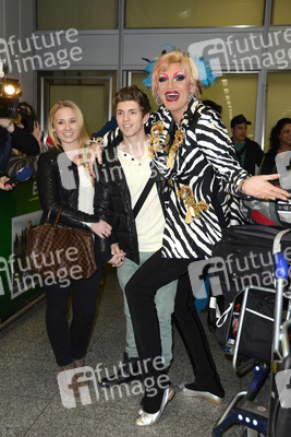 Joey Heindle mit Freundin Jacqueline Heinrichs, Olivia Jones