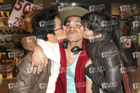 Silva Gonzalez (Hot Banditoz) mit seinen Schwestern Anna Else und Carla