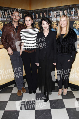 Max von Thun, Peri Baumeister, Iris Berben, Nadja Uhl