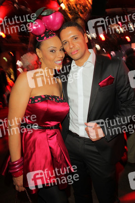 Kena Amoa mit Schwester Ella