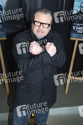 Ray Winstone