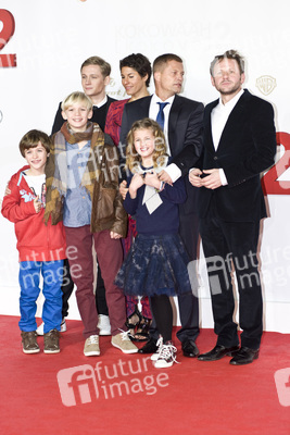 Matthias Schweighöfer, Jasmin Gerat, Til Schweiger, Emma Schweiger, Samuel Finzi