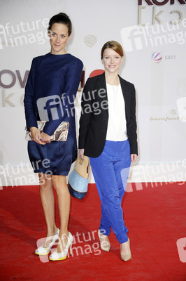 Anja Knauer, Karoline Schuch