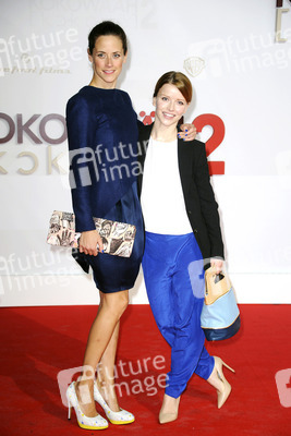 Anja Knauer, Karoline Schuch