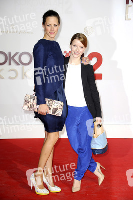 Anja Knauer, Karoline Schuch