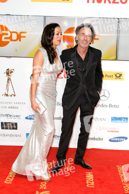 Hugo Egon Balder mit Freundin Sabah Meller