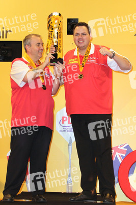 Phil Taylor, Adrian Lewis (England)