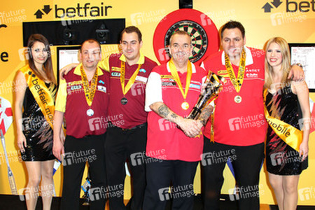 Ronny Huybrechts, Kim Huybrechts (Belgien), Phil Taylor, Adrian Lewis (England)