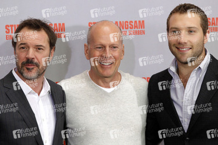 Sebastian Koch, Bruce Willis, Jai Courtney