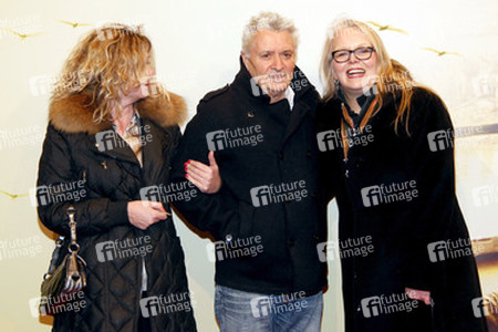 Henry Hübchen mit Lebensgefährtin Carmen Kopplin, Manuela Stehr