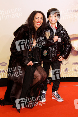 Ilyes Moutaoukkil mit Mutter