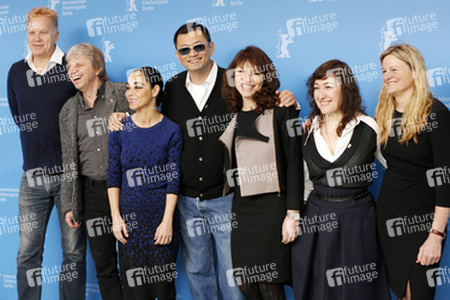 Tim Robbins, Andreas Dresen, Jury President Wong Kar Wai, Shirin Neshat, Susanne Bier, Athina Rachel Tsangari, Ellen Kuras