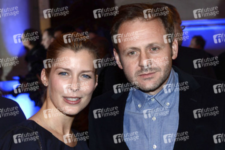 Valerie Niehaus, Samuel Finzi