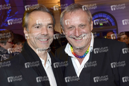 Hannes Jaenicke, Konstantin Wecker