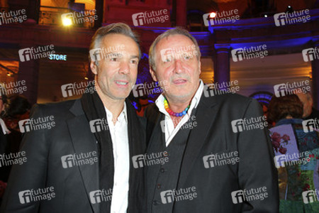 Hannes Jaenicke, Konstantin Wecker