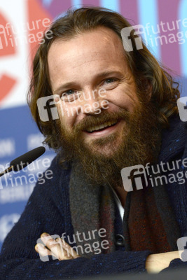 Peter Sarsgaard