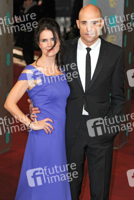 Liza Marshall, Mark Strong