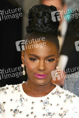 Shingai Shinoa (The Noisettes)