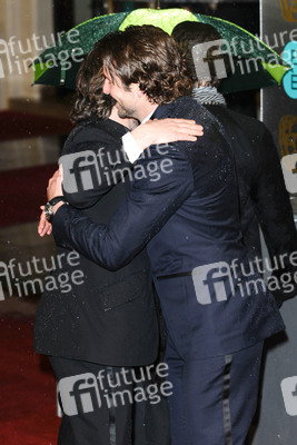 Joaquin Phoenix, Bradley Cooper