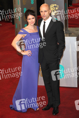 Liza Marshall, Mark Strong