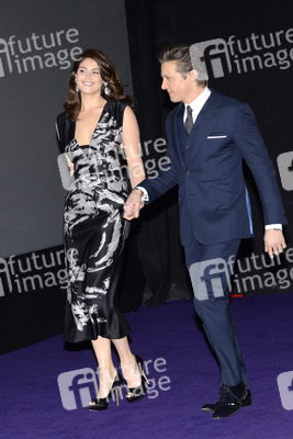 Gemma Arterton, Jeremy Renner