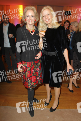 Isa Gäfin von Hardenberg, Catherine von Fürstenberg-Dussmann