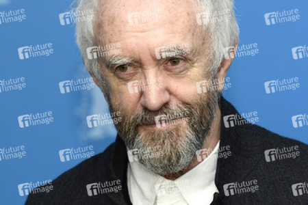 Jonathan Pryce