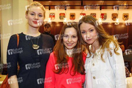 Rosalie Thomass, Mina Tander, Lisa Maria Potthoff