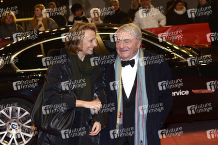 Claude Lanzmann mit Begleitung