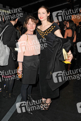 Janet Ellis, Sophie Ellis-Bextor