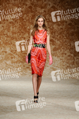 House of Holland Model